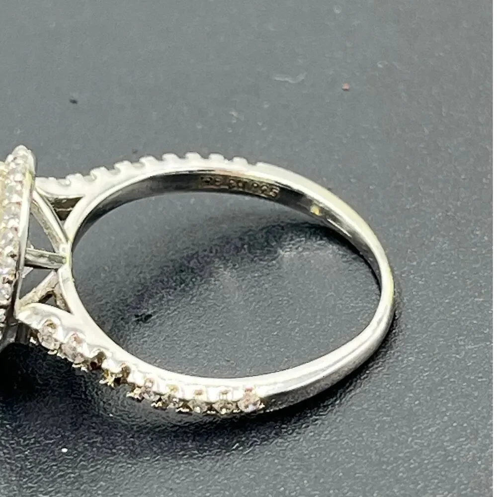 IBB 925‎ Silver Sparkling Cubic Zirconia Halo Solitaire Accent Ring Sz 7.5